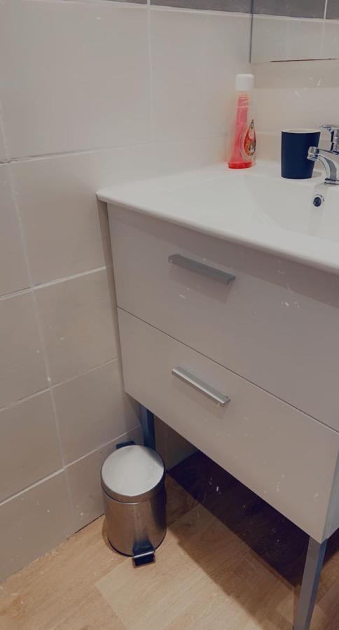 Clem Appartement Calais Buitenkant foto